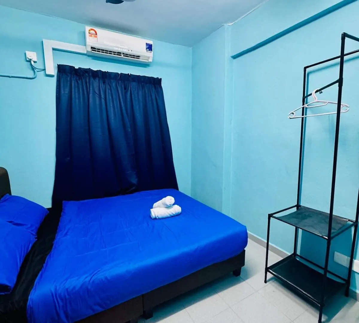 Apartment 3Br 8 Pax Budget Family Stay In Penang Gelugor