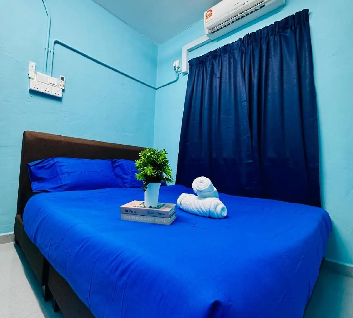 Apartment 3Br 8 Pax Budget Family Stay In Penang Gelugor