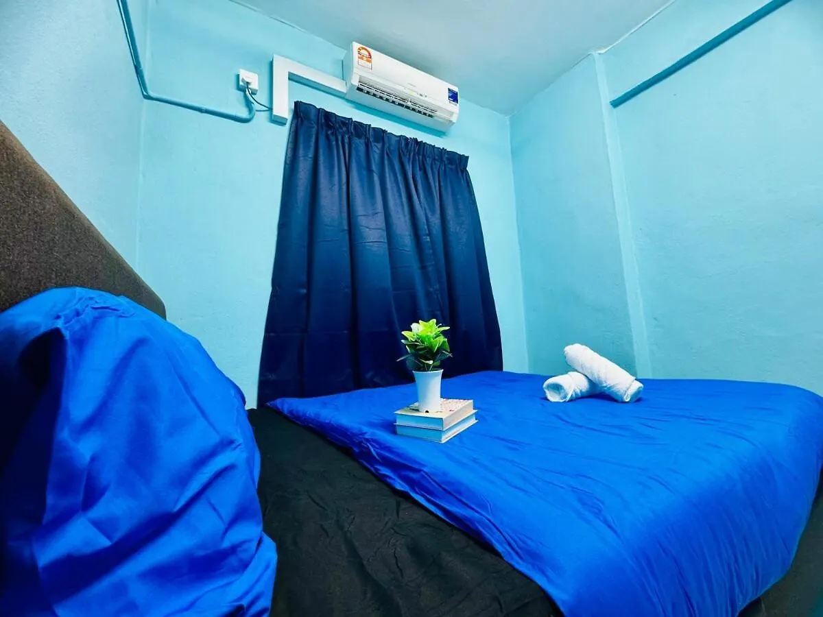 3Br 8 Pax Budget Malaysian Guest Only Family Stay In Penang غيلوغور 0*,  ماليزيا