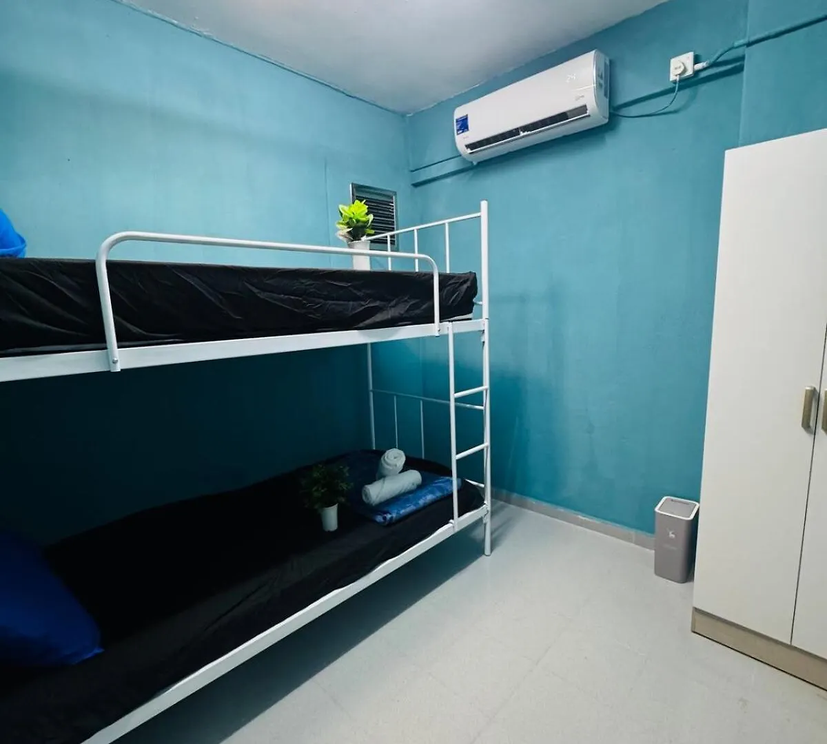 3Br 8 Pax Budget Malaysian Guest Only Family Stay In Penang غيلوغور